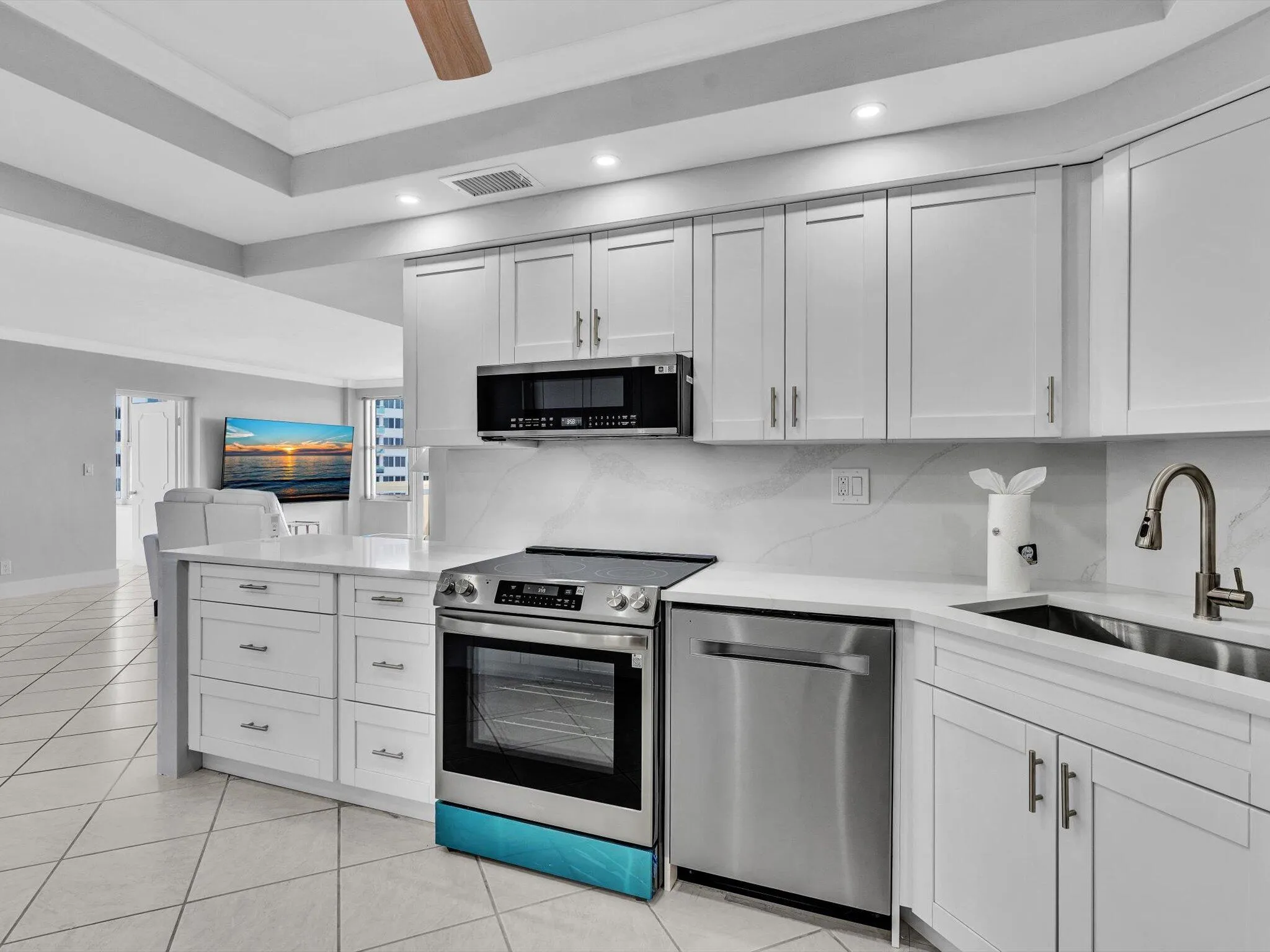 Tray ceiling