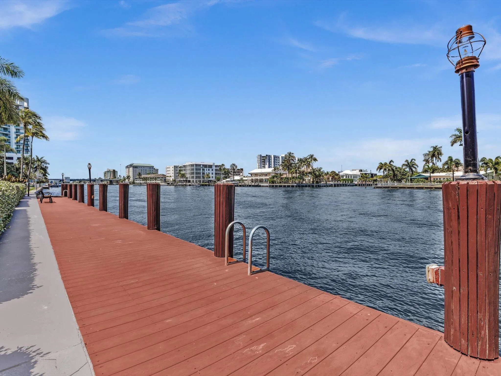 100 ft dock
