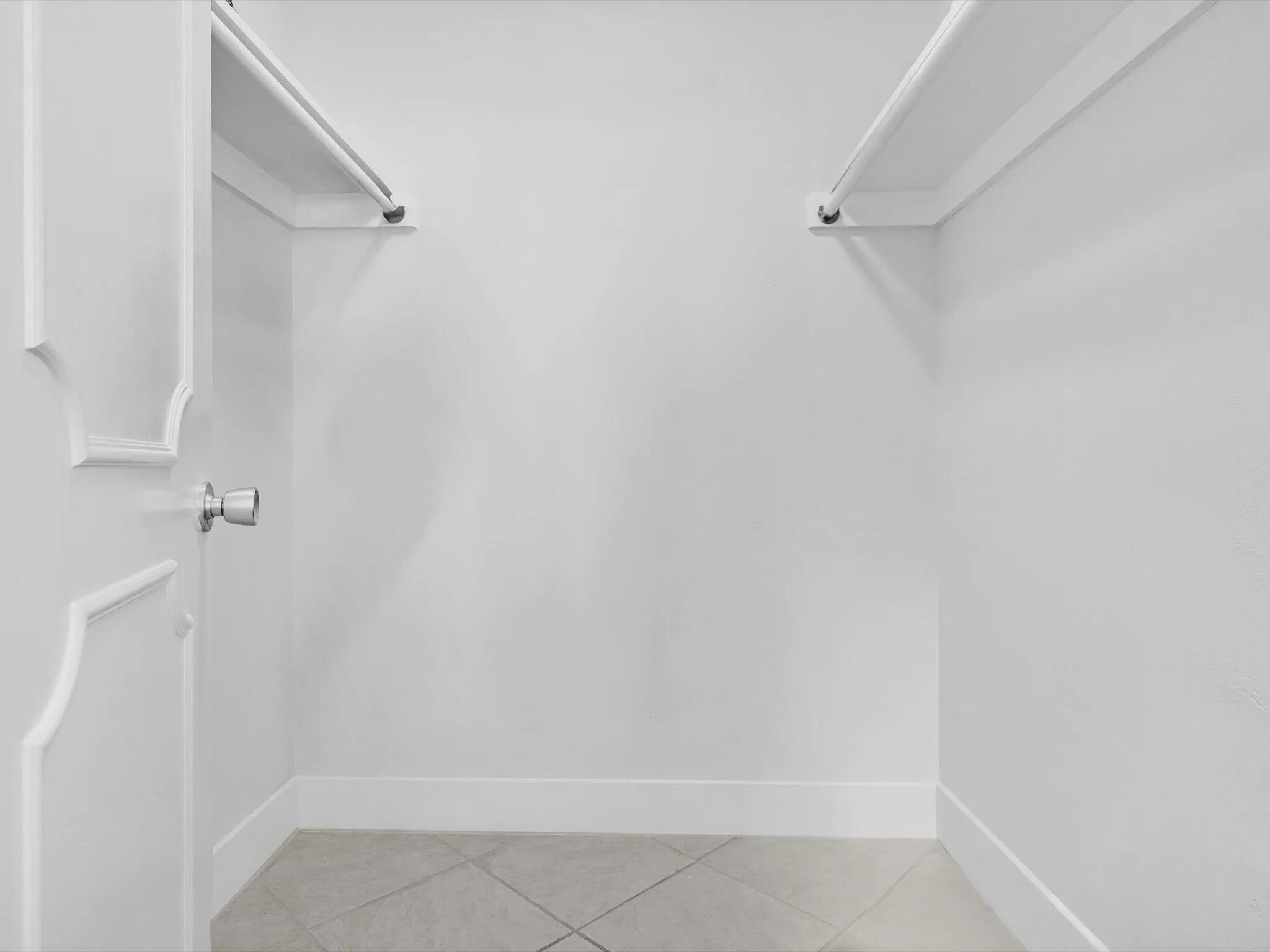 Walk in closet