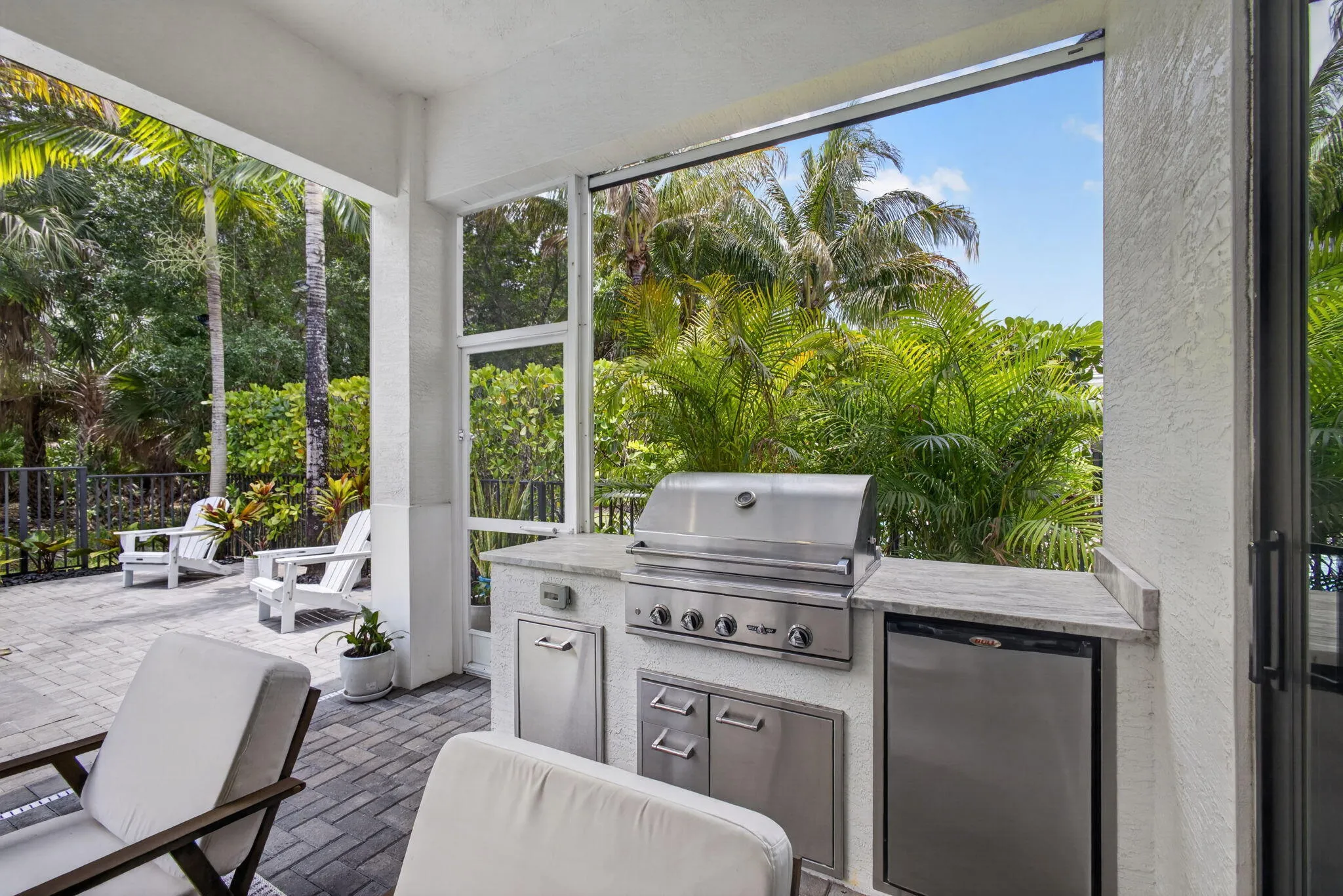 Outdoor Kitchen