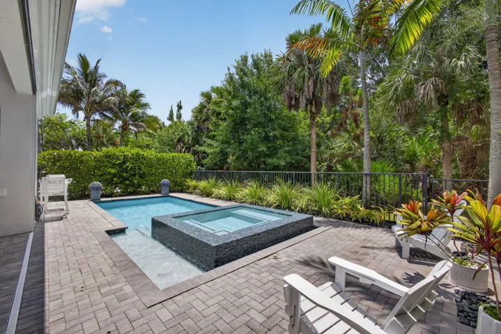 Pool with Spa