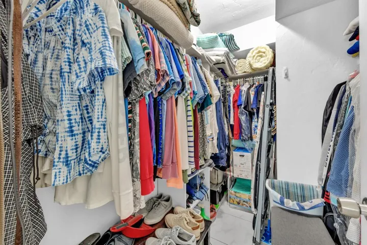 Walkin closet
