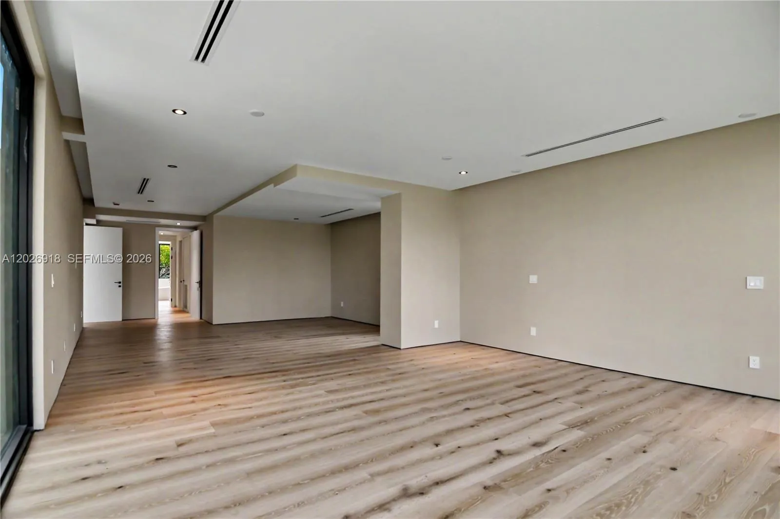 Property photo 64