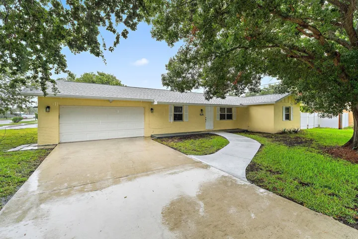 001-678RiversideDr-PalmBeachGardens-SMAL