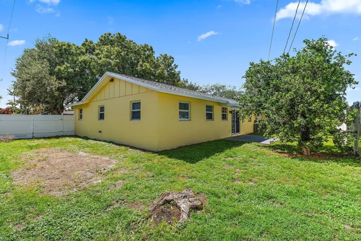 055-678RiversideDr-PalmBeachGardens-SMAL