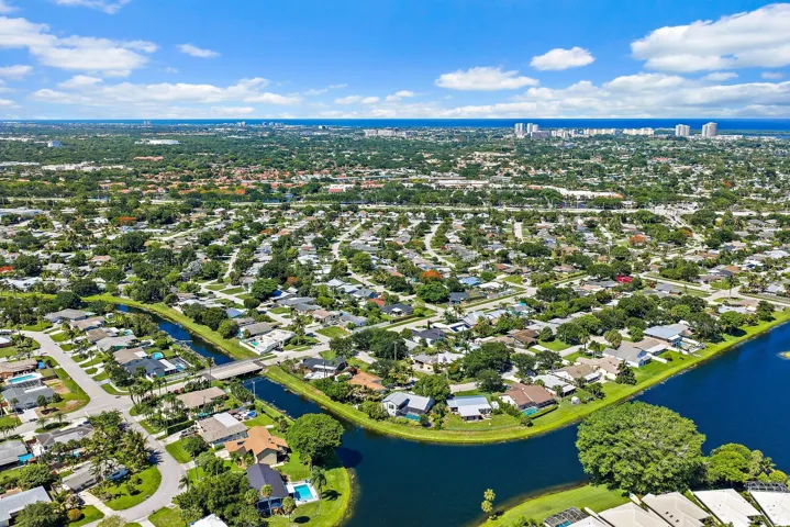 008-678RiversideDr-PalmBeachGardens-SMAL