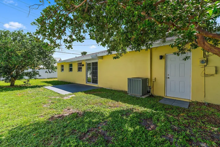 052-678RiversideDr-PalmBeachGardens-SMAL
