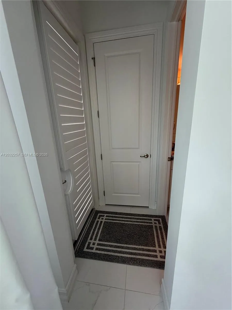 Property photo 340
