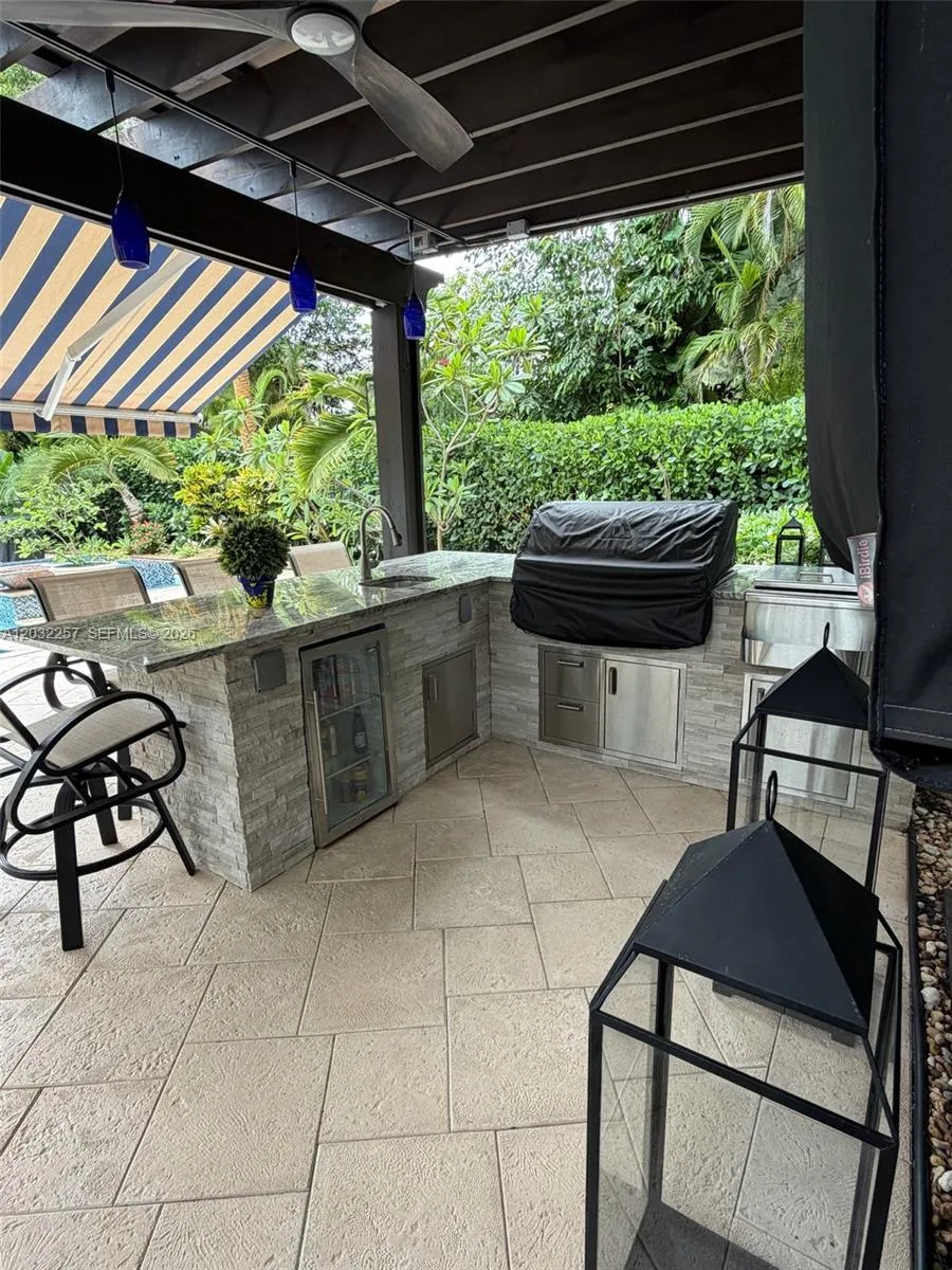 Property photo 365