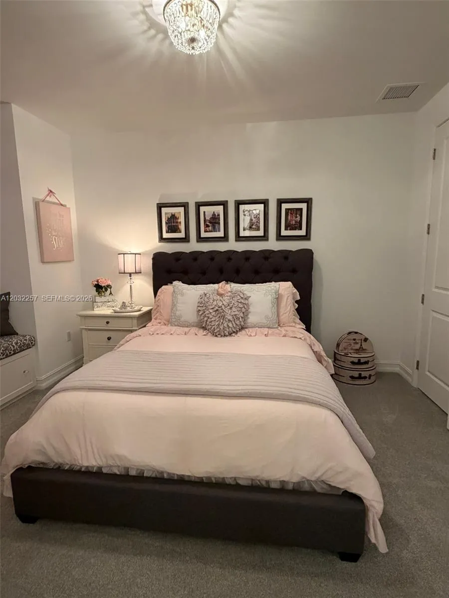 Property photo 269