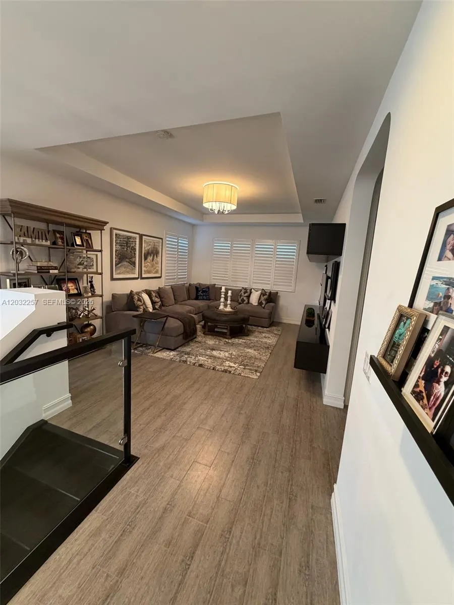 Property photo 249