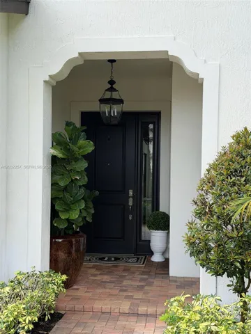 FRONT DOOR VIEW
