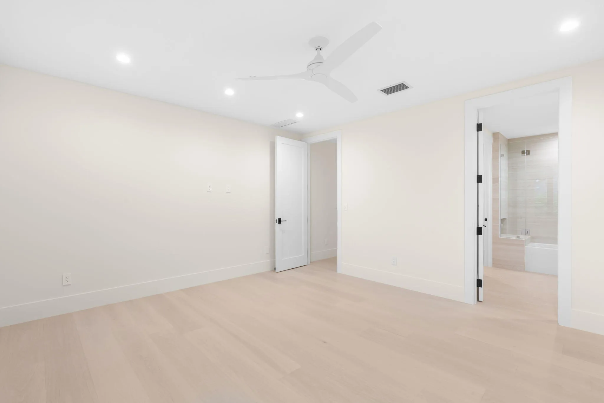 55 Bedroom