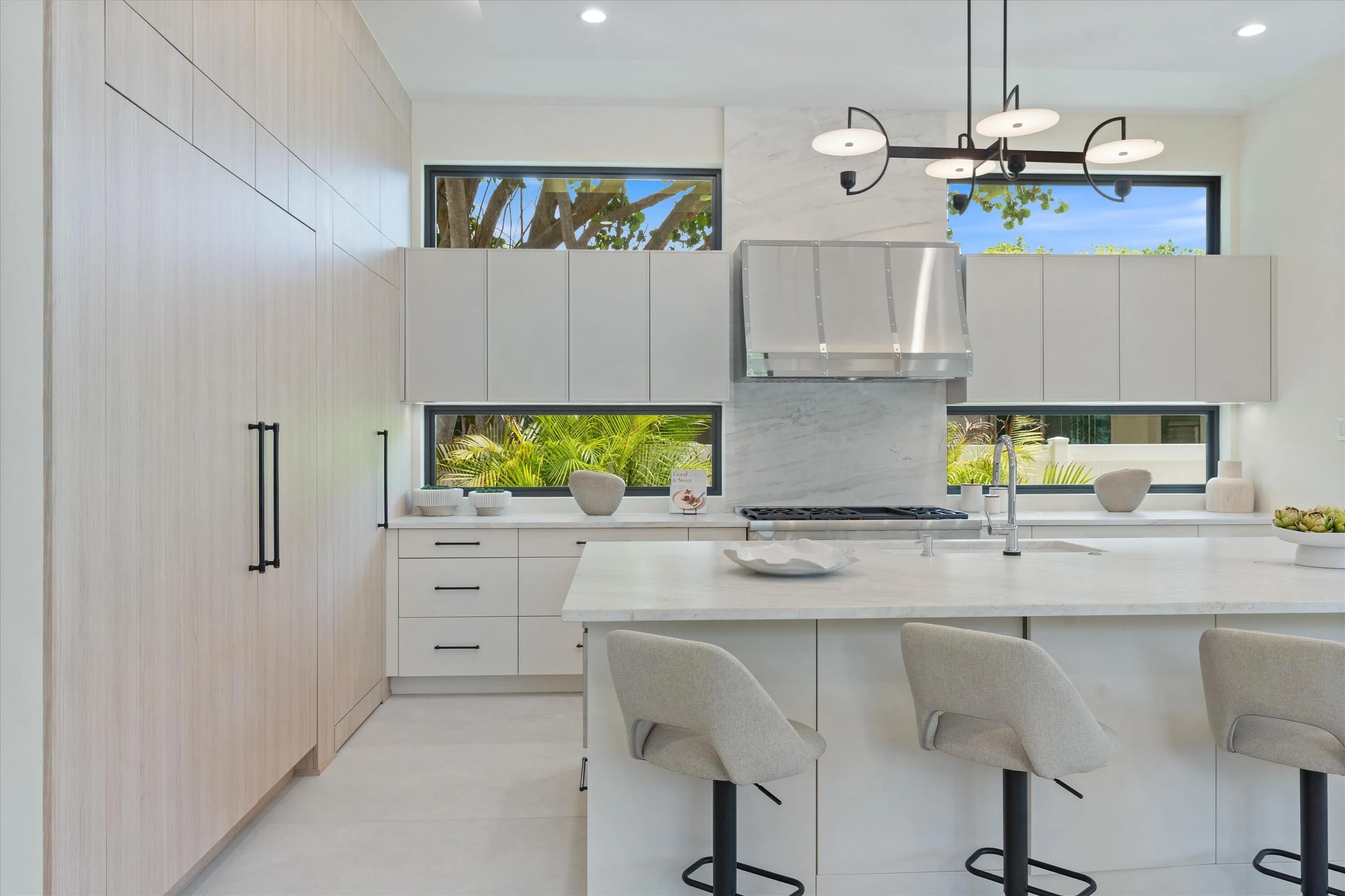 11 Kitchen