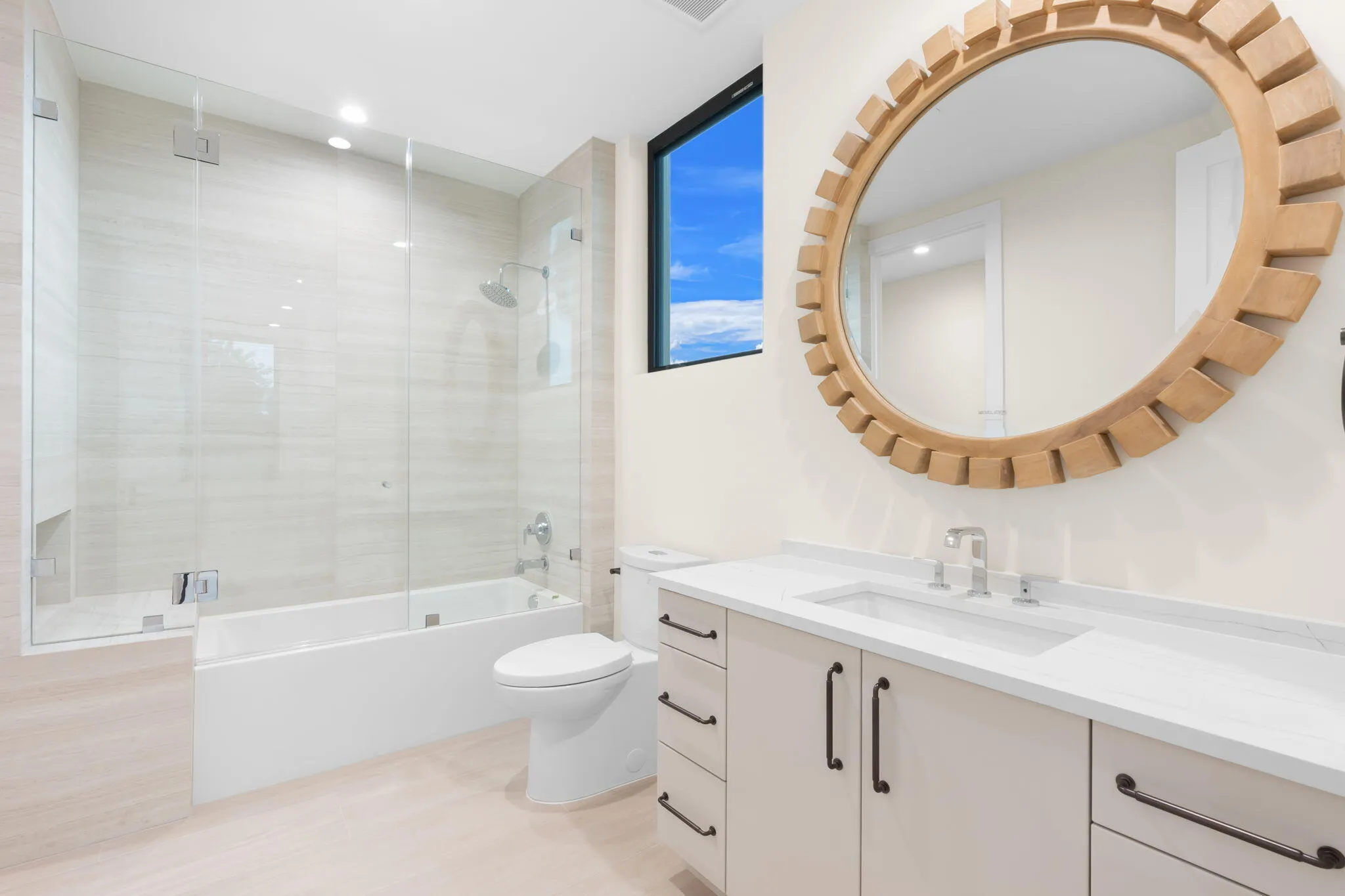 53 Bathroom 2