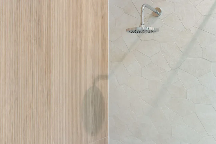 38 Bathroom 5