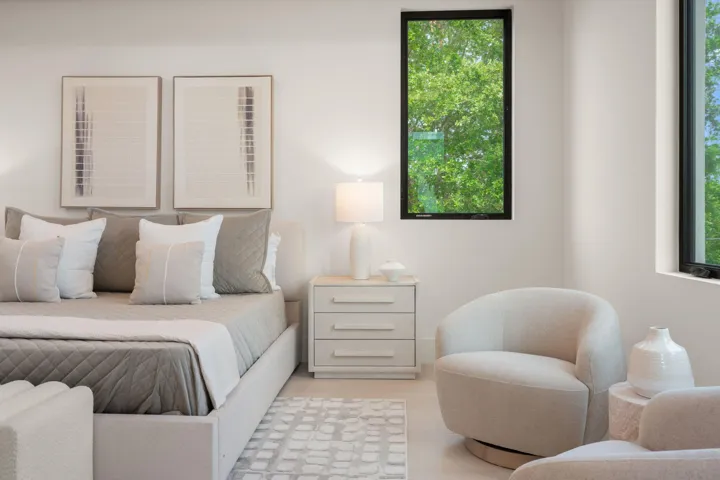 21 Primary Bedroom
