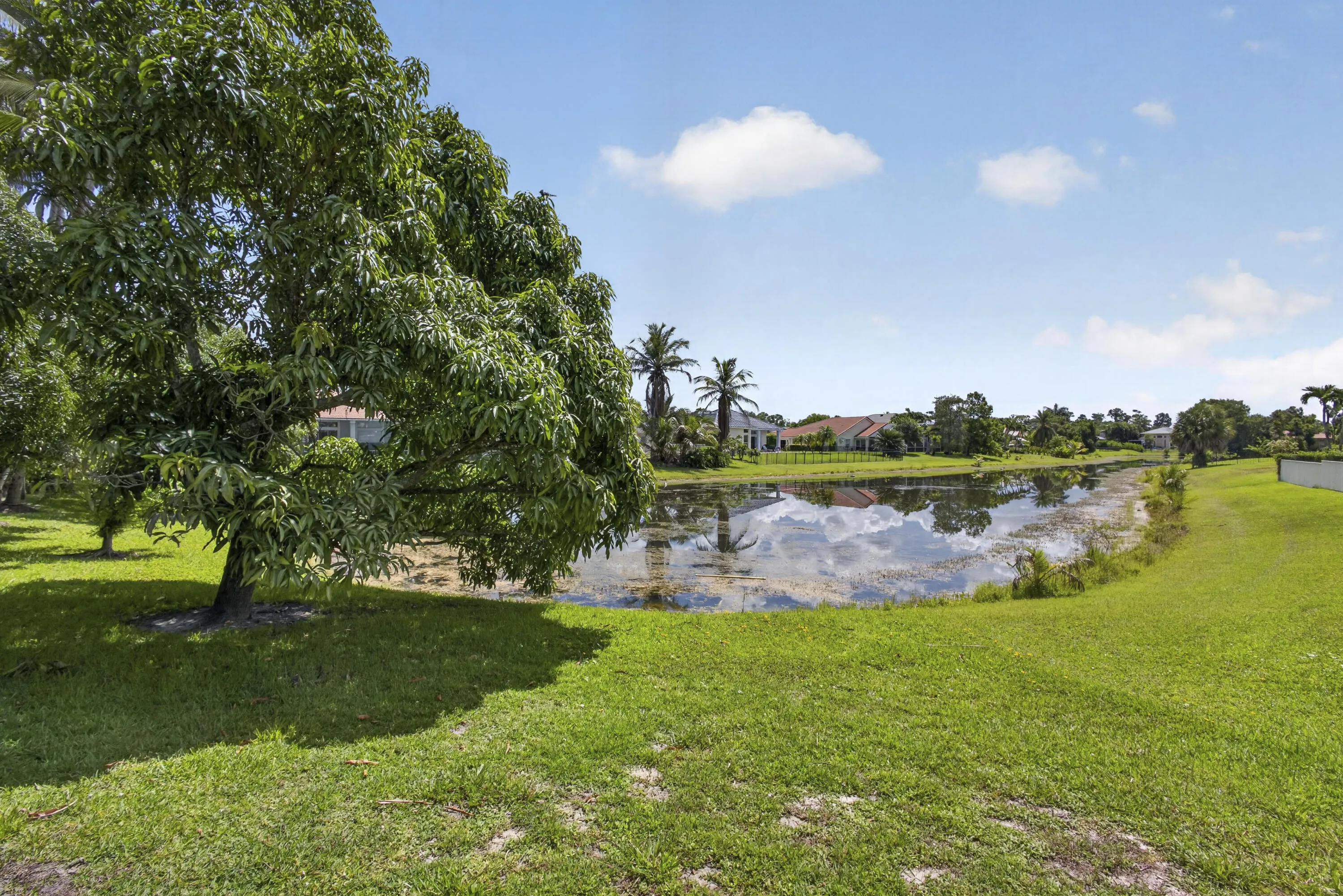 V1 40 Canal View 66-print-BS1A6286