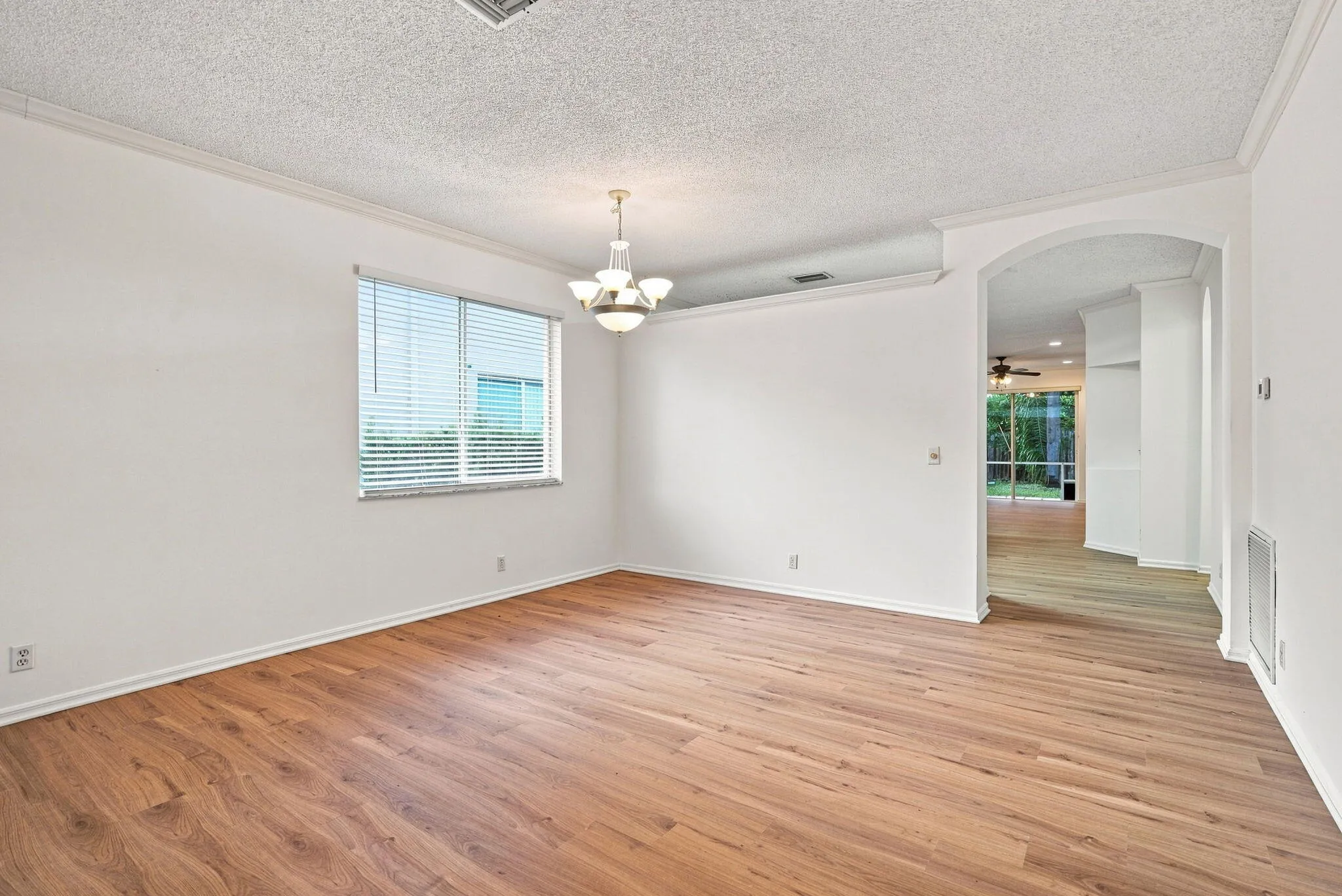 7-web-or-mls-DSC07073