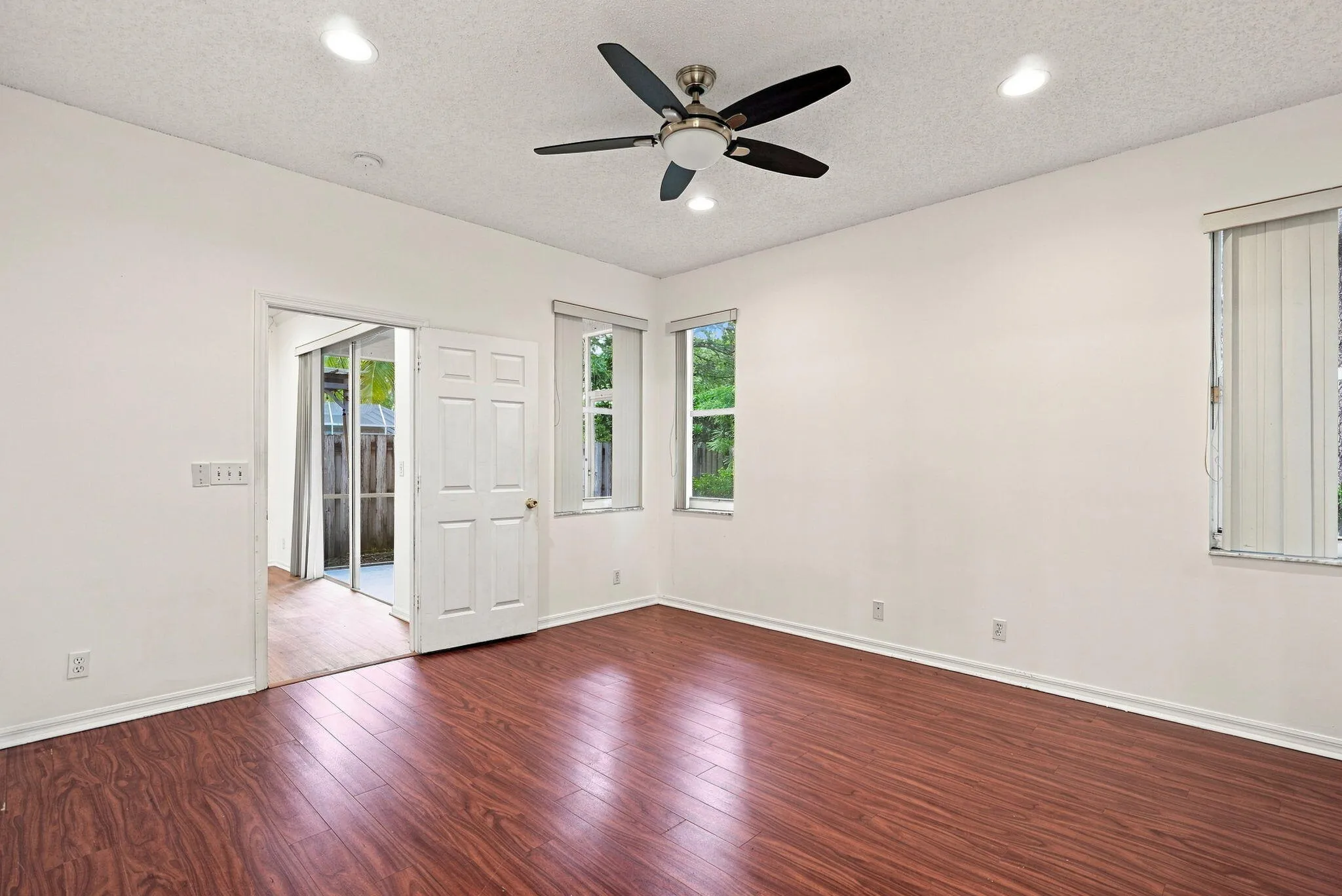 22-web-or-mls-DSC07118