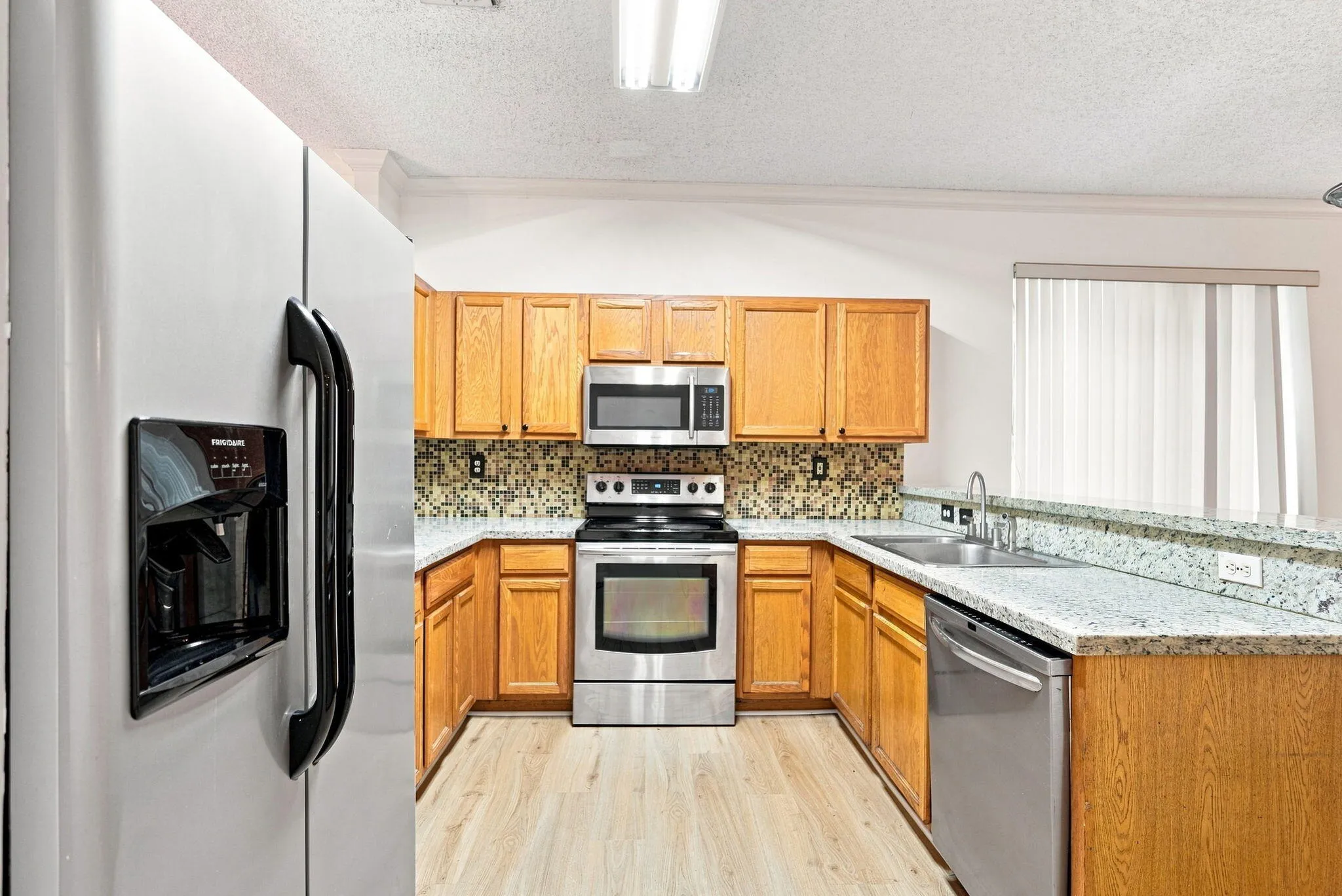 10-web-or-mls-dsc07082-jpg
