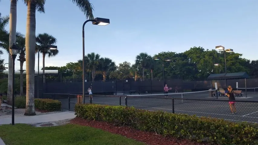 tennis_court_
