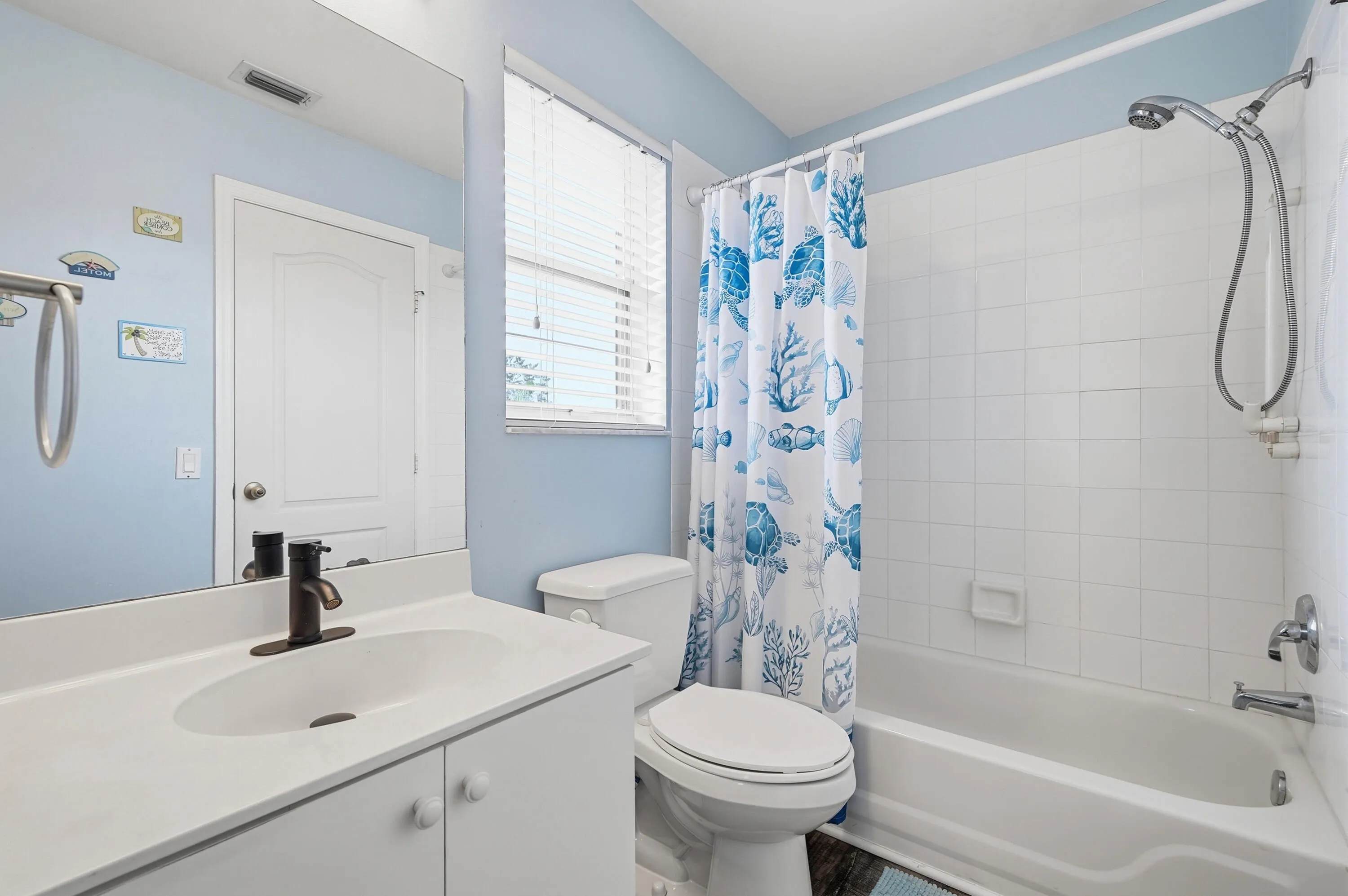 37_bathroom