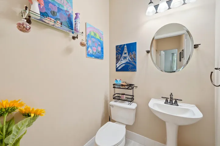 14_bathroom