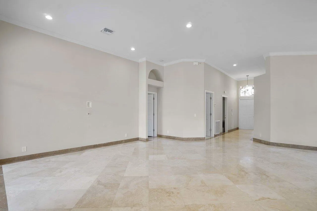 013-660Northwest45thAvenue-DeerfieldBeac