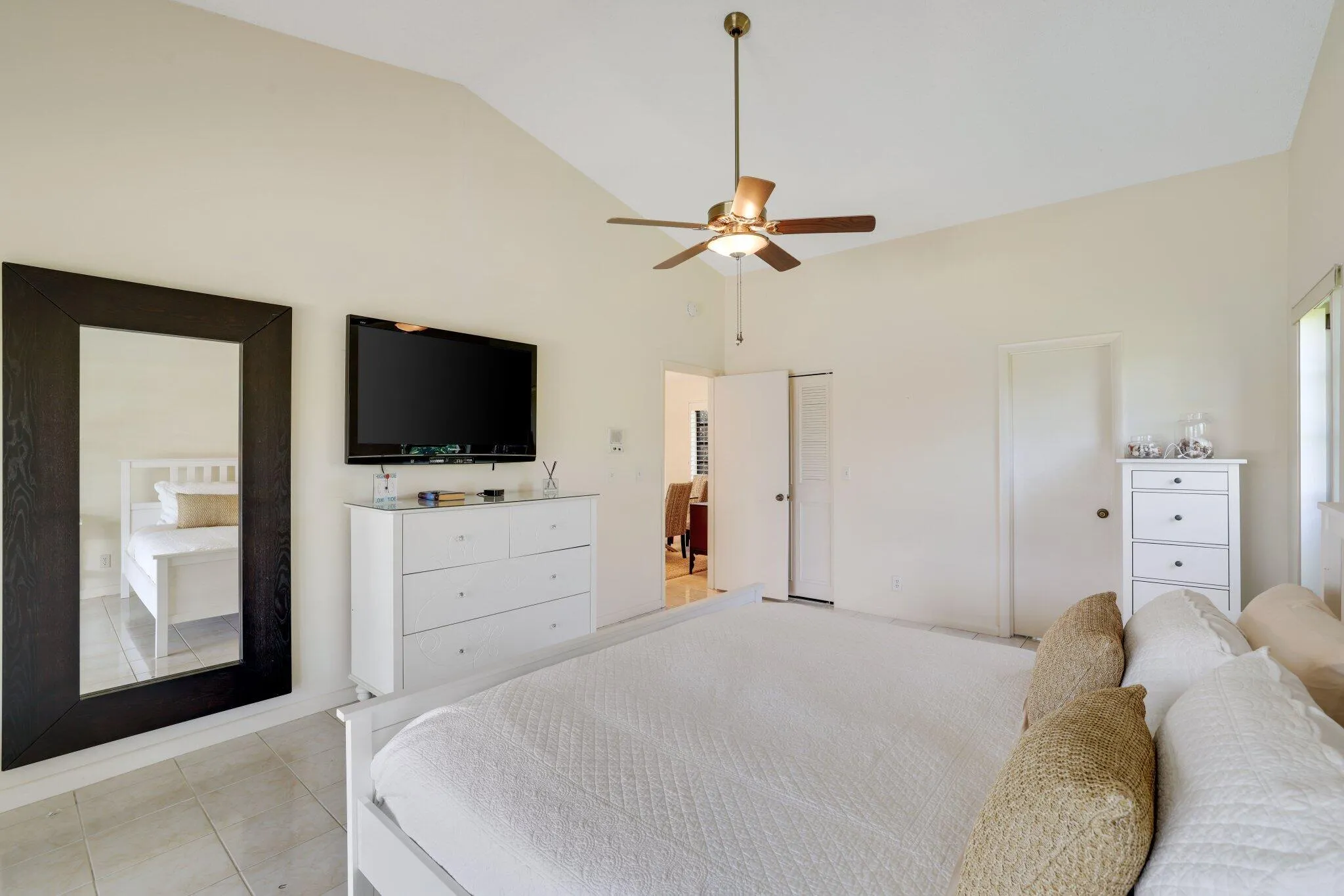 970 Orchid Lane - 36.jpg-SMALL