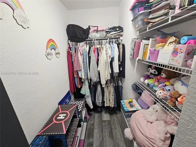 2nd ROOM