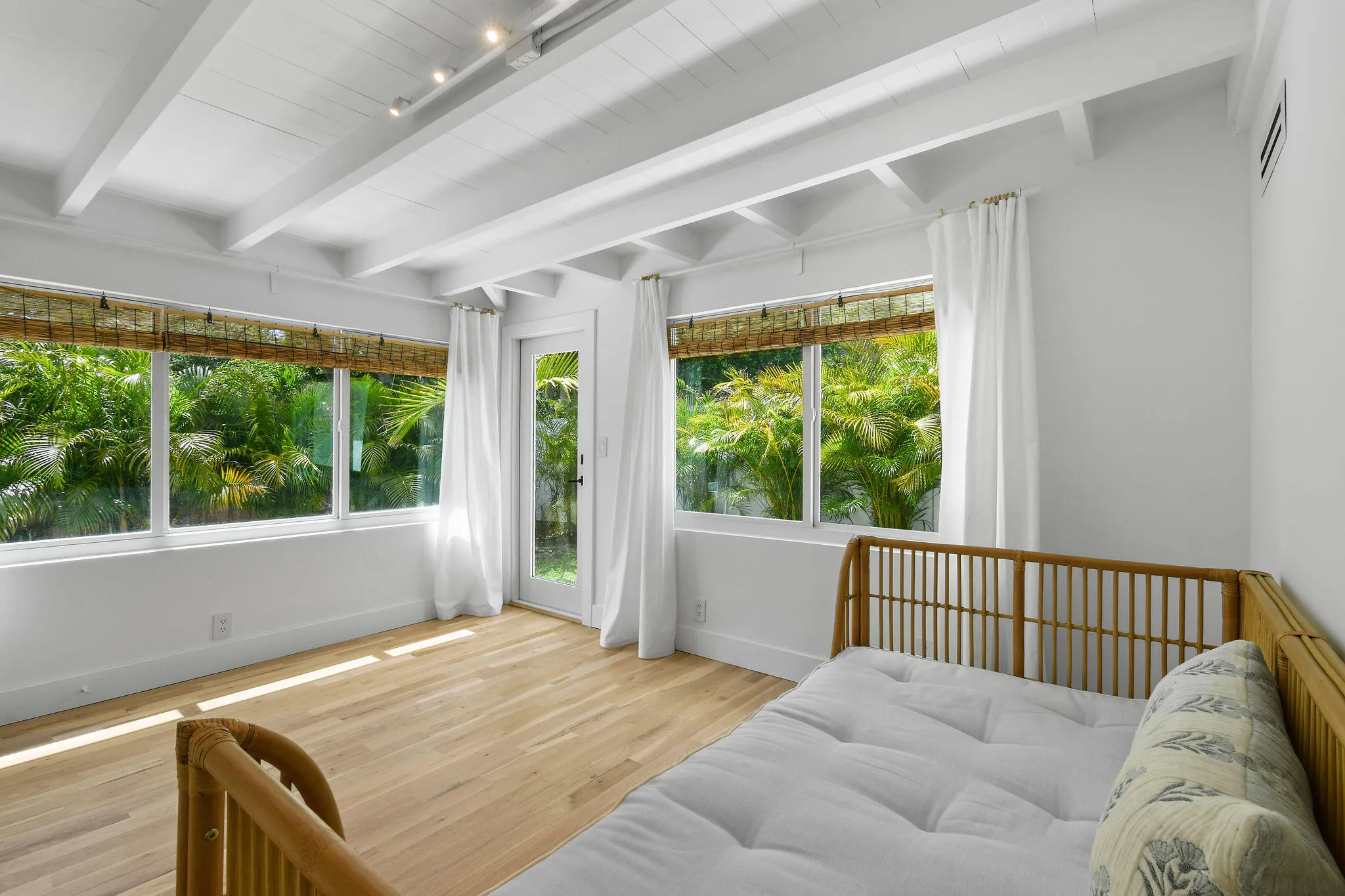 3315NE31stAve(49)