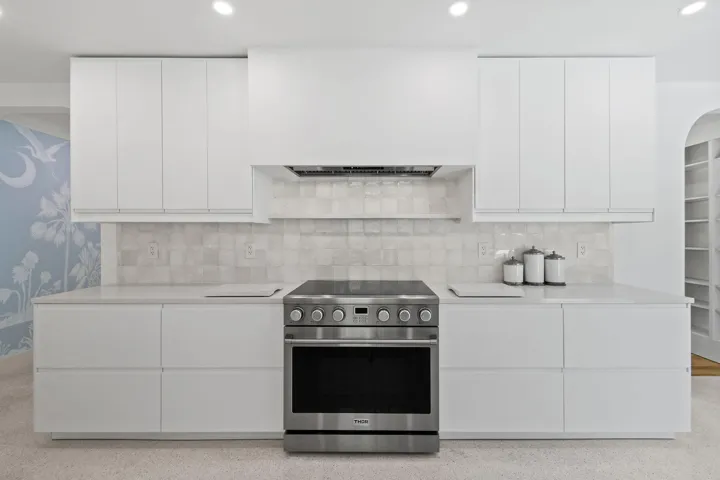 3315NE31stAve(27)