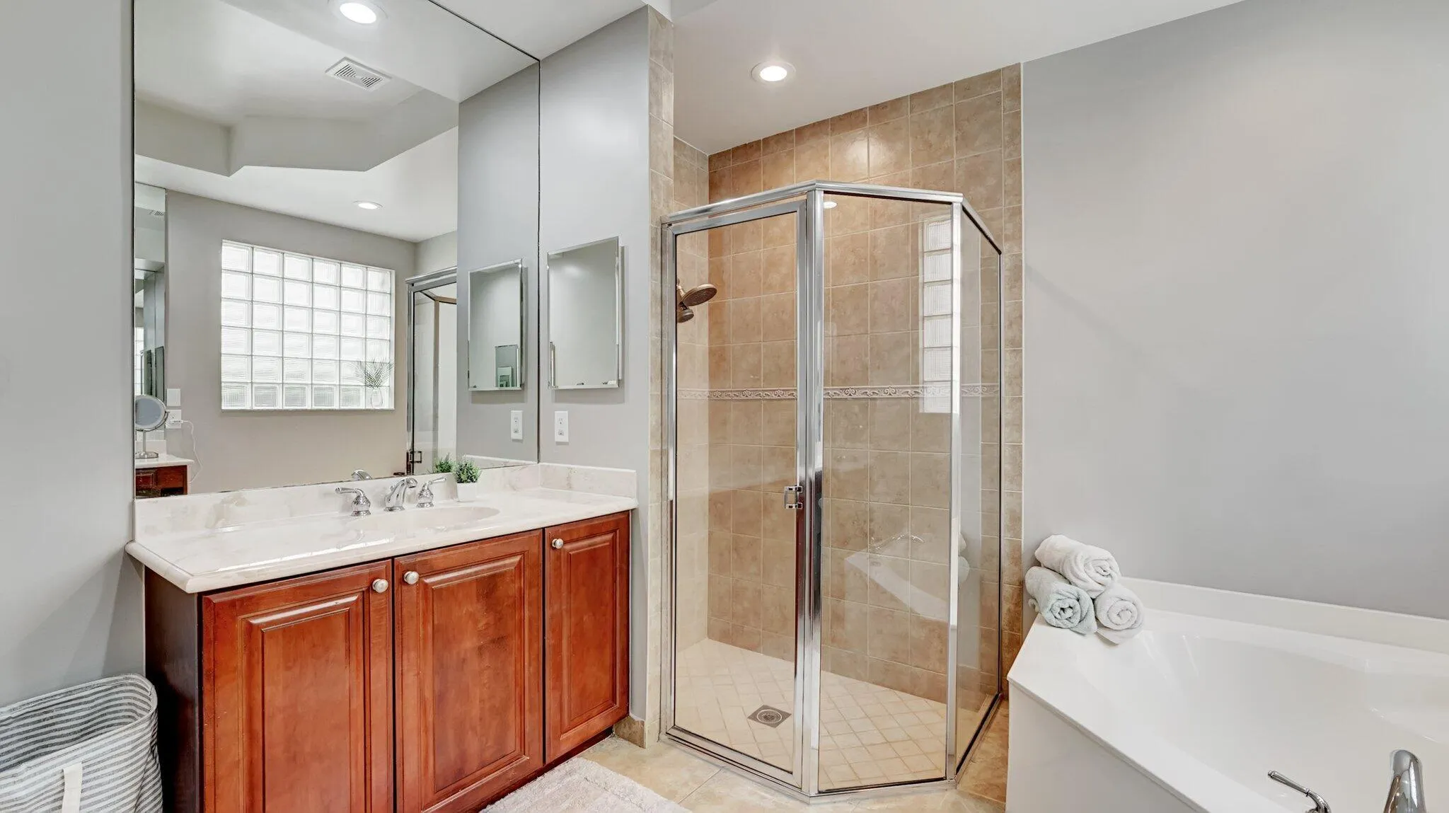 Master Bath 2