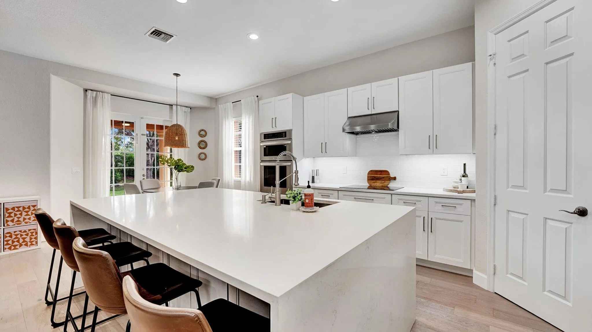 Kitchen island