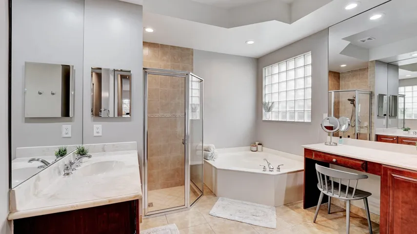 Master bath 1