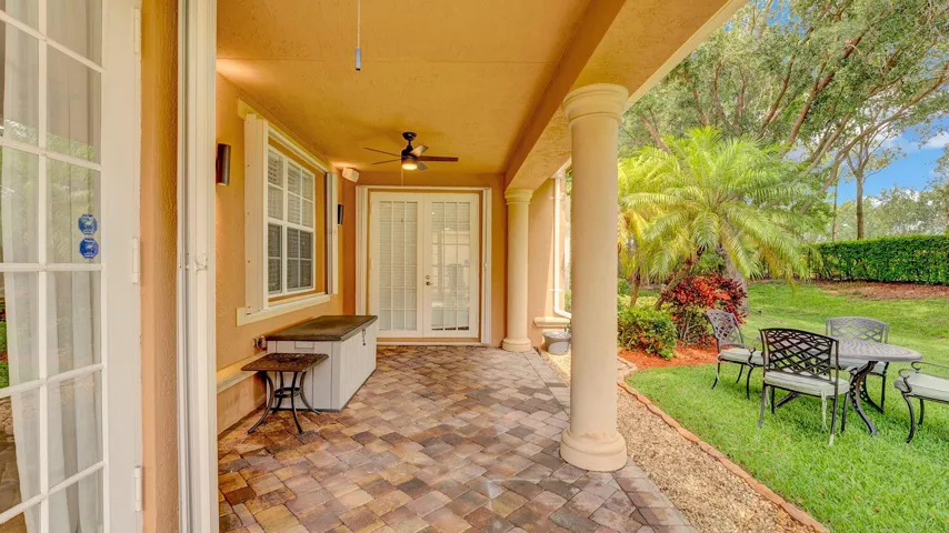 back paver patio