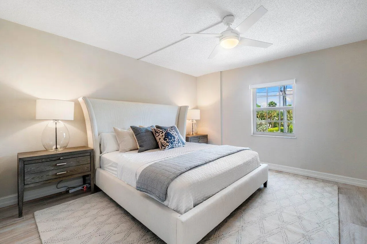 027-950DeSotoRoad-BocaRaton-FL-33432-SMA
