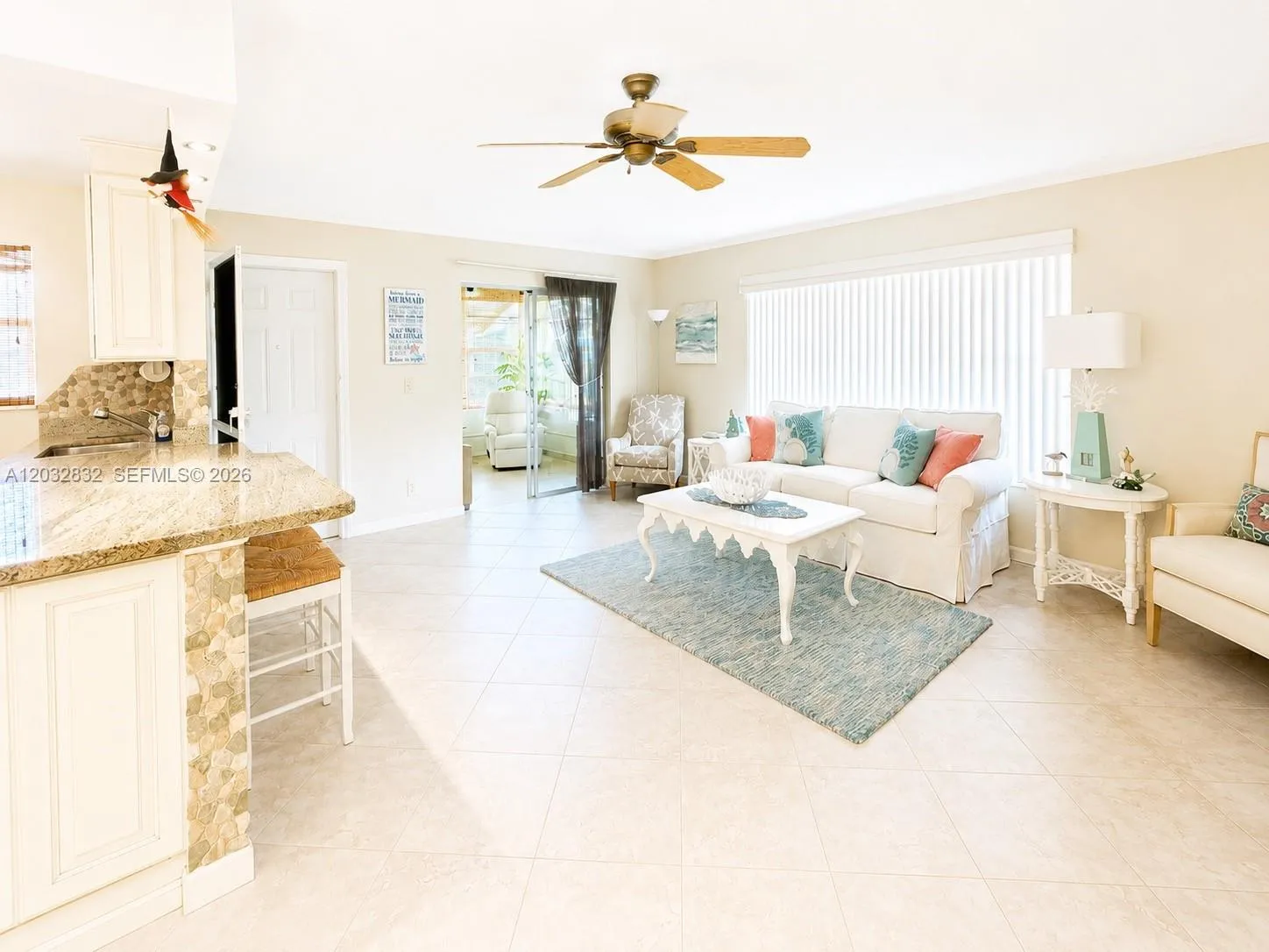 OPEN FLOOR PLAN