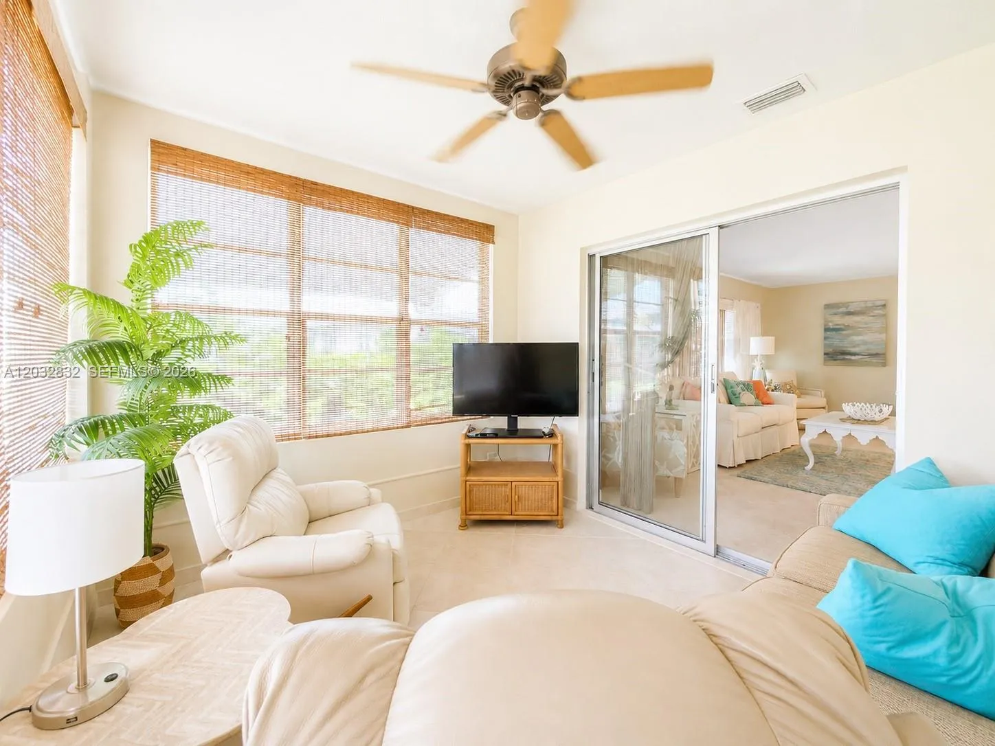 FLORIDA ROOM/DEN