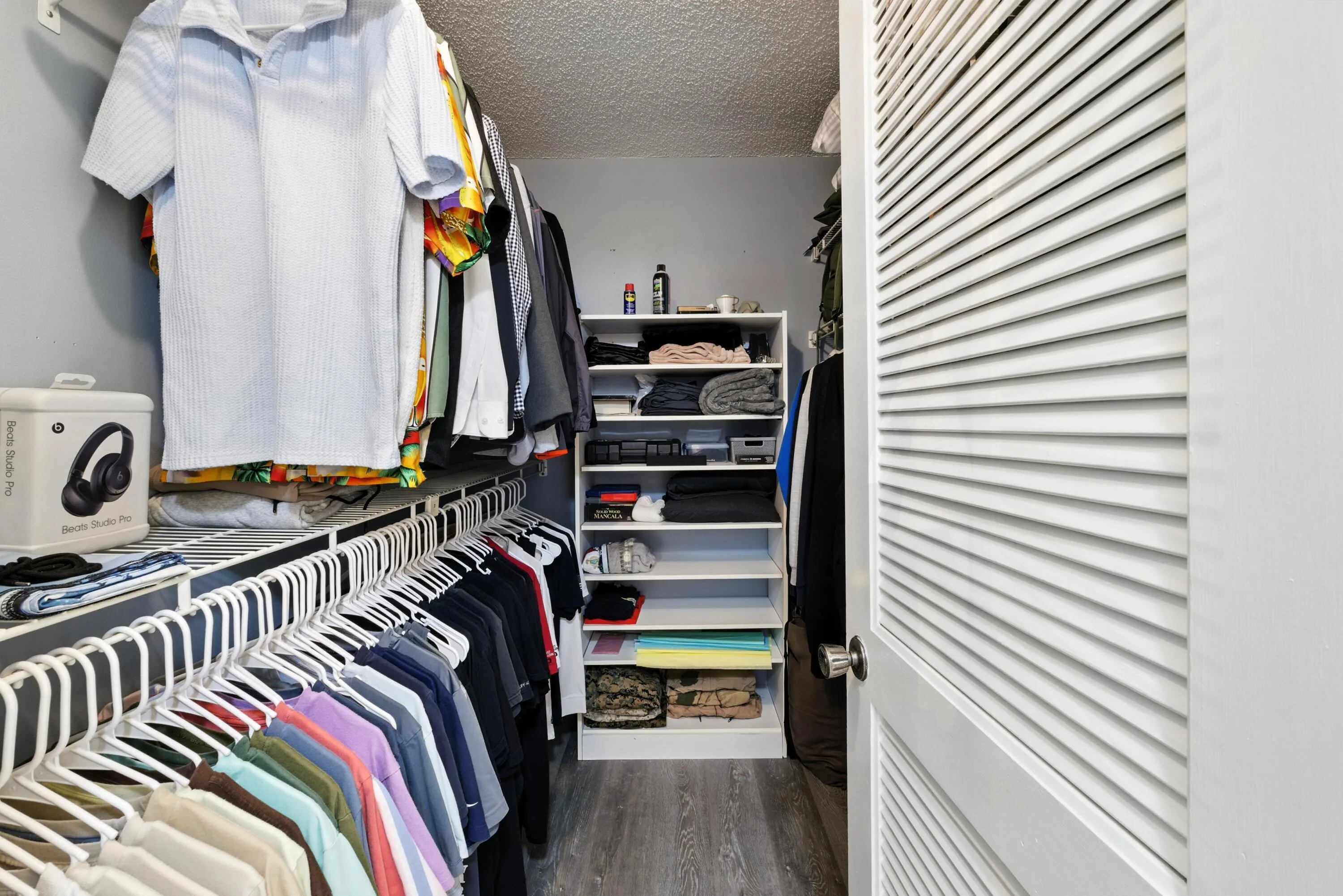 Bedroom 1 walkin custom closet