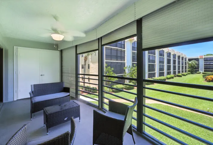 balcony other view 2