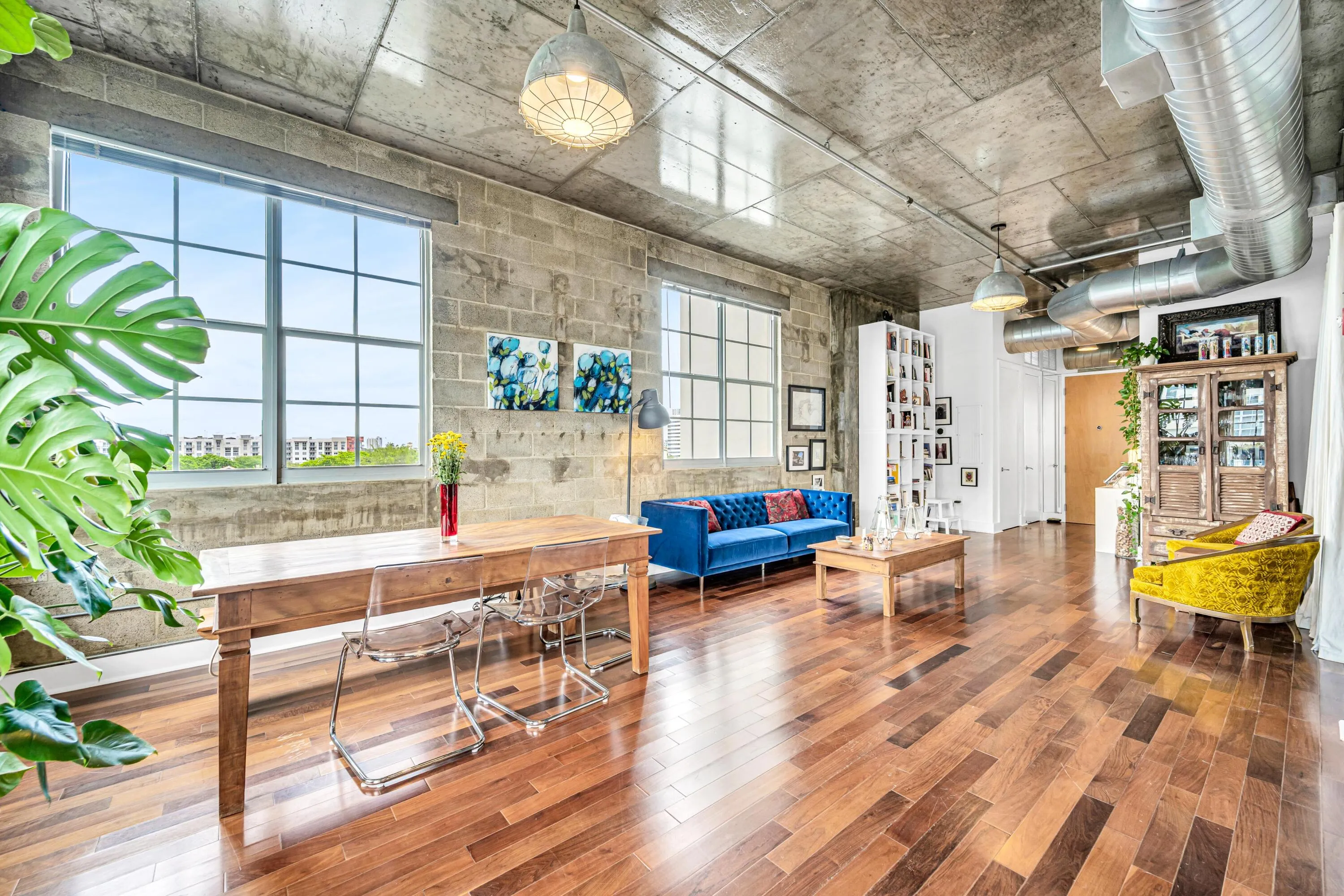 410 NW 1ST -23