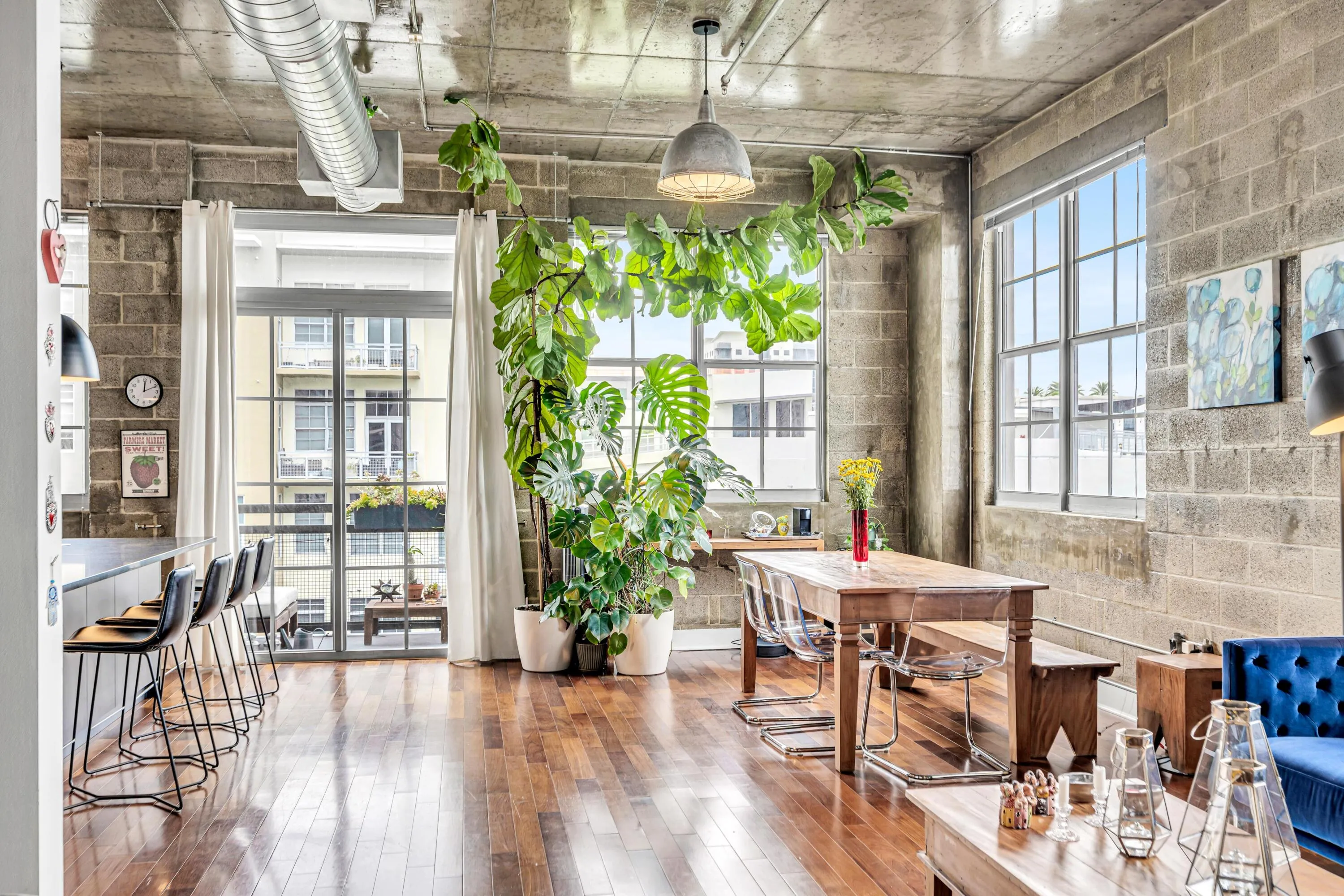 410 NW 1ST -2