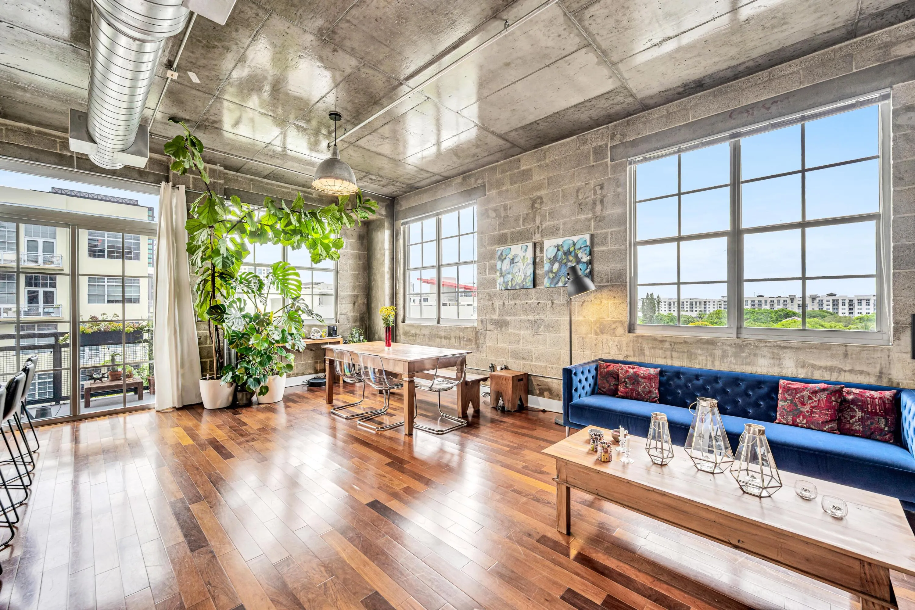 410 NW 1ST -7