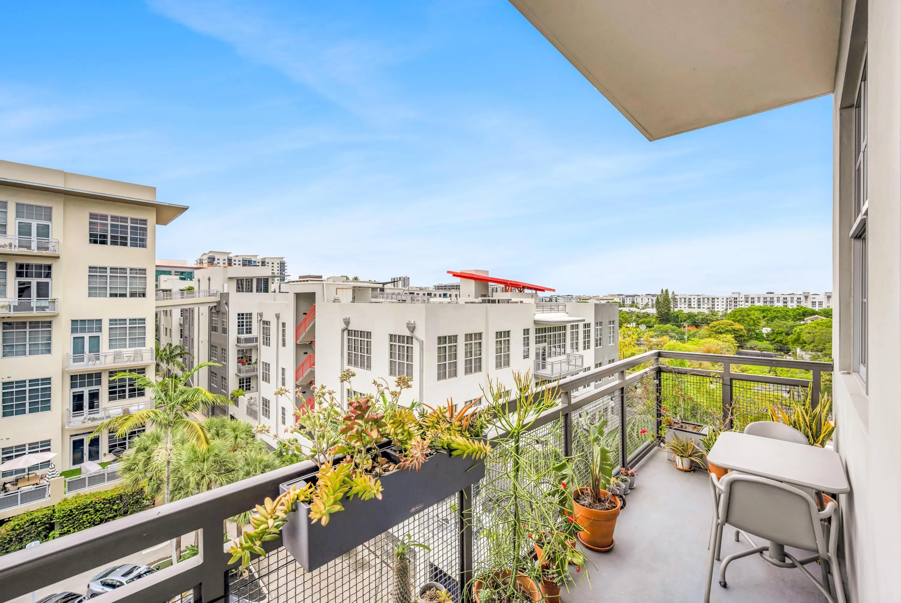 410 NW 1ST -22