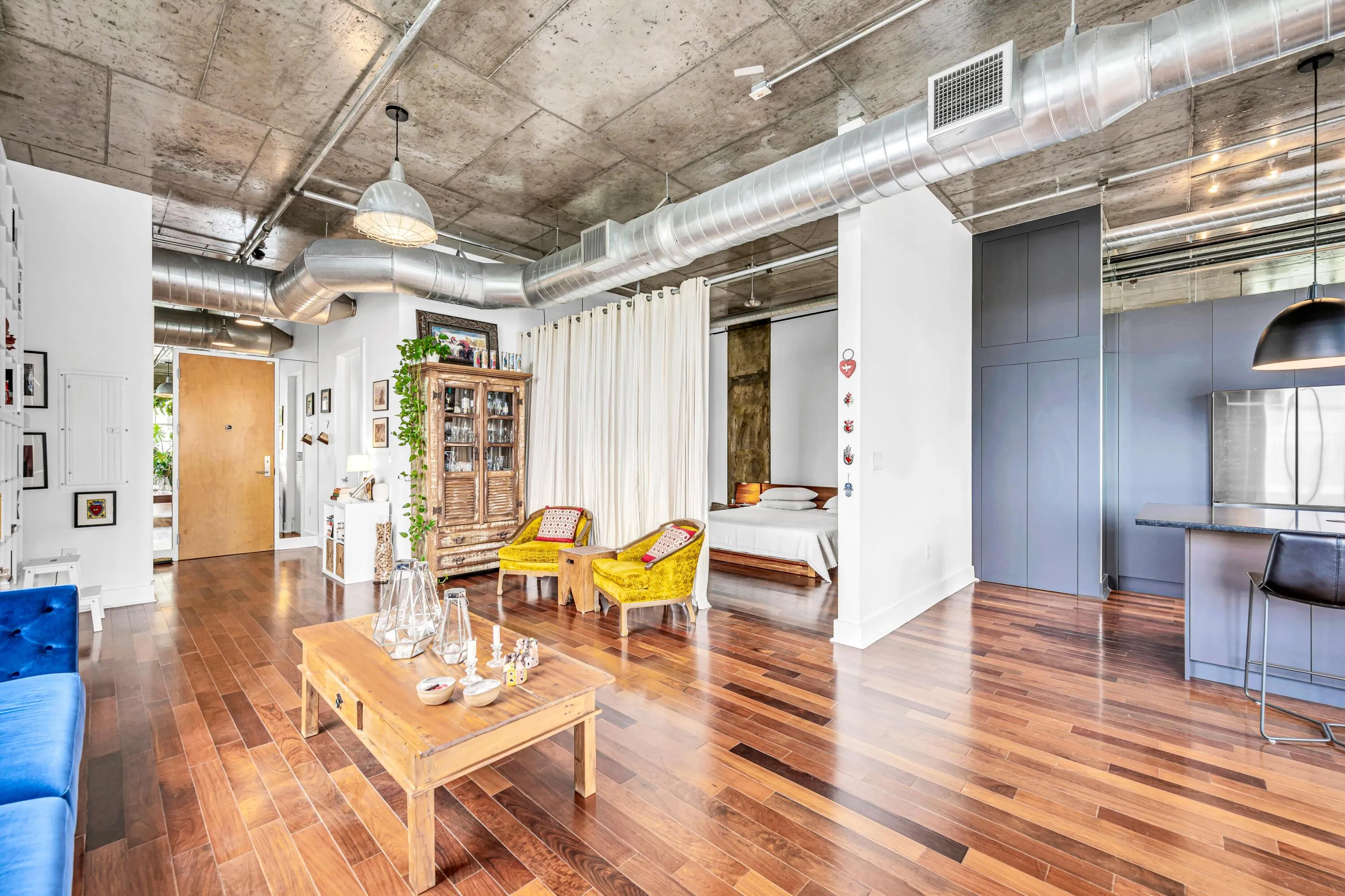 410 NW 1ST -25