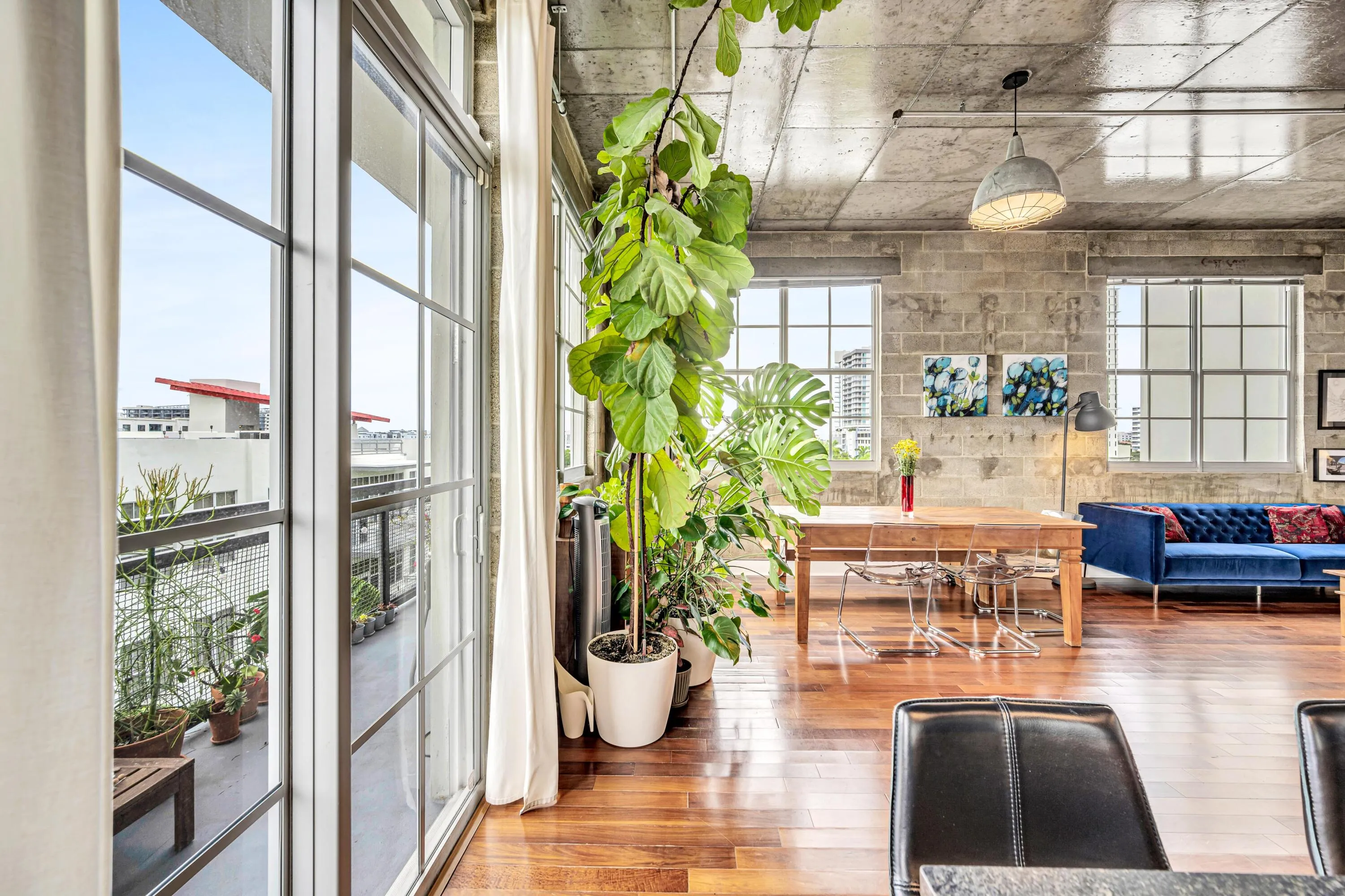 410 NW 1ST -17