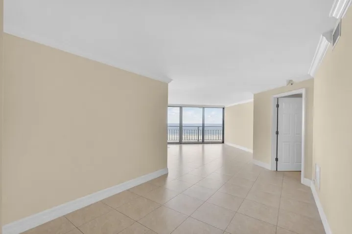 Virtualaly unfurnished