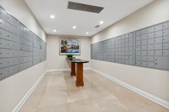 12. Mailroom